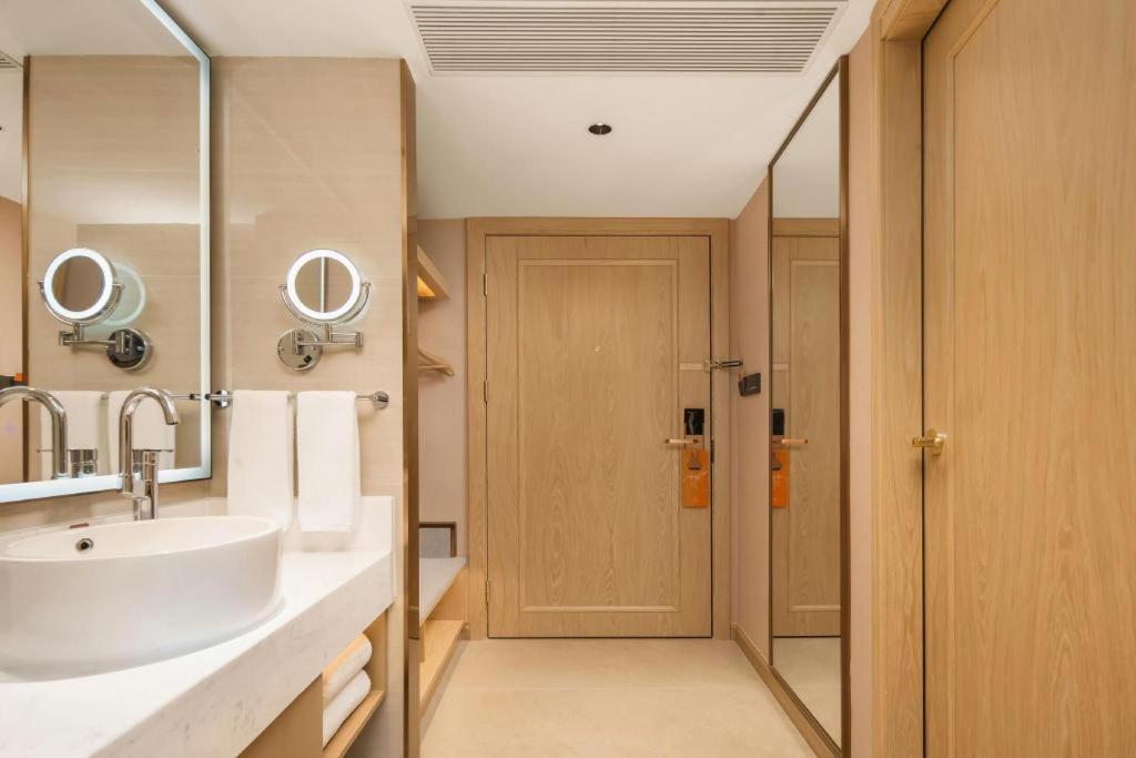 Ji Hotel Chongqing Shangqingsi Niujiaotuo Metro Station المظهر الخارجي الصورة